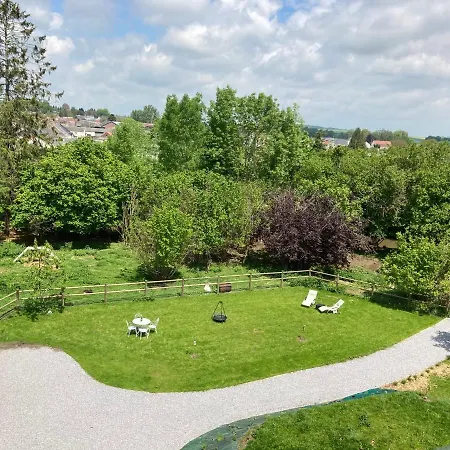 Vakantiehuis Au Domaine Du Predieu Crécy-sur-Serre