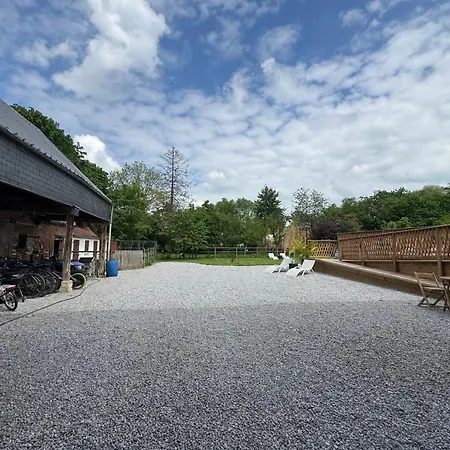 Au Domaine Du Predieu Vakantiehuis Crécy-sur-Serre