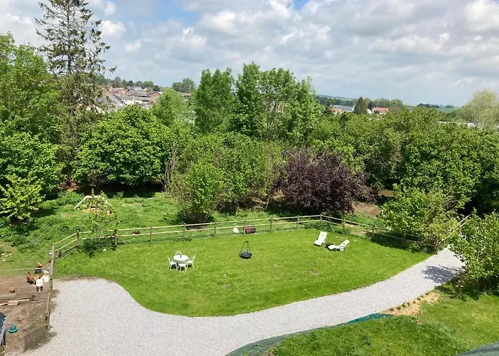 Holiday home Au Domaine Du Predieu Crecy-sur-Serre